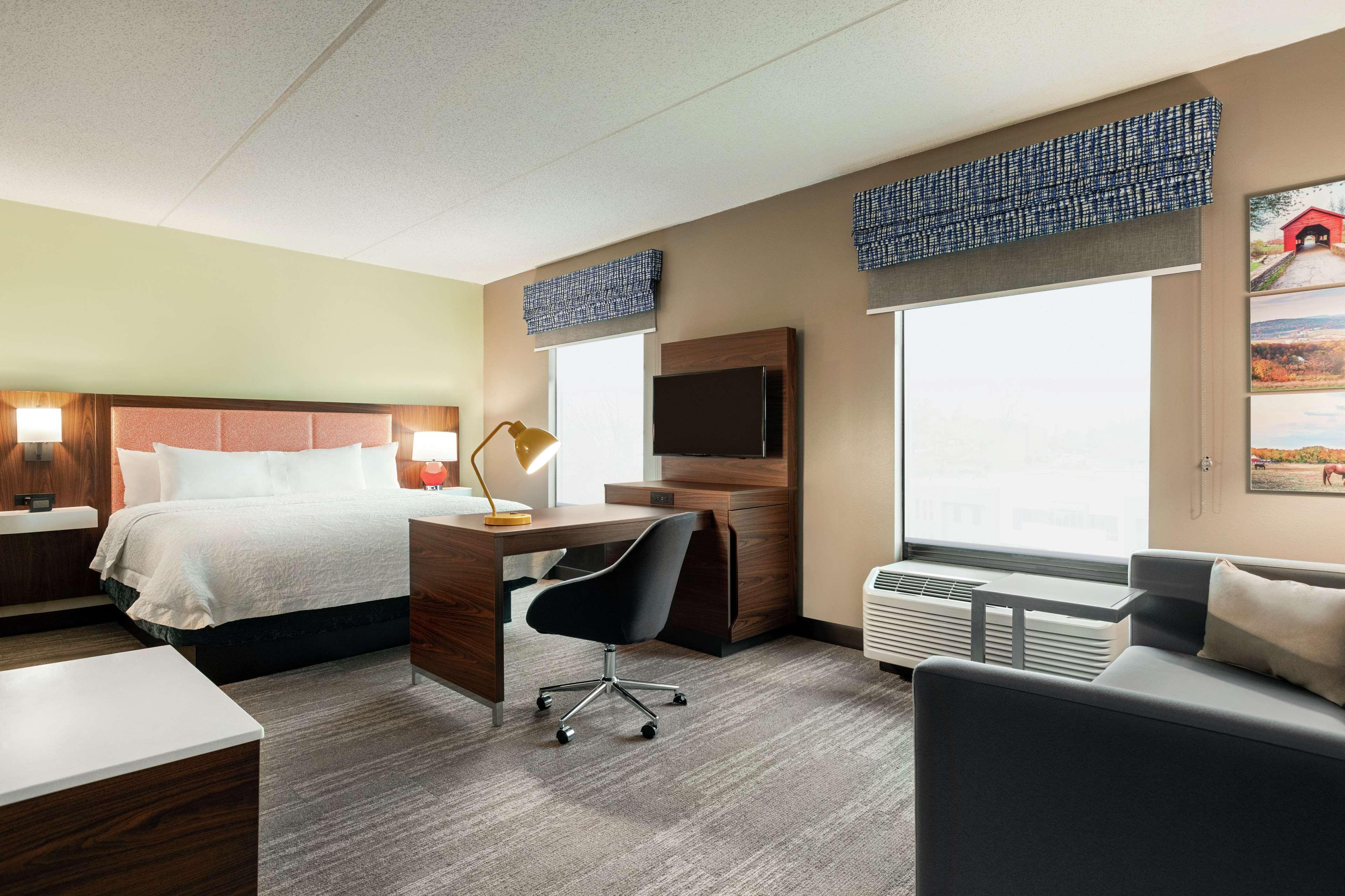 Hampton Inn & Suites Frederick/Fort Detrick Extérieur photo