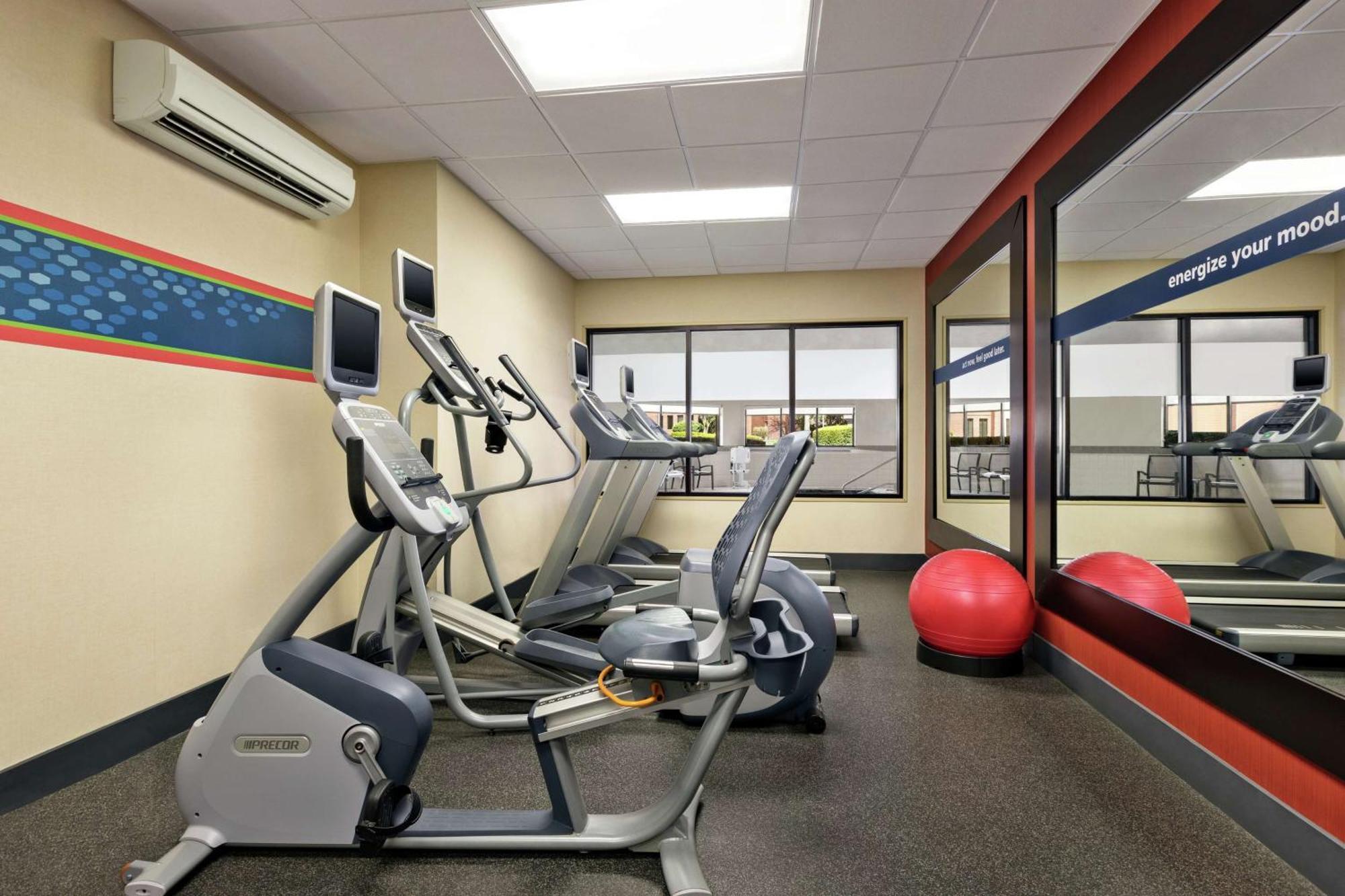 Hampton Inn & Suites Frederick/Fort Detrick Extérieur photo